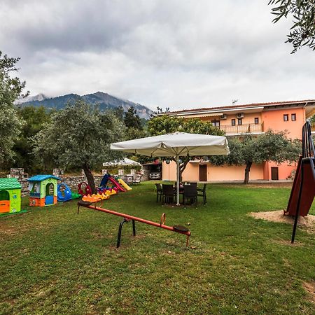 Dryades Apartments & Studios Skala Potamia  Bagian luar foto