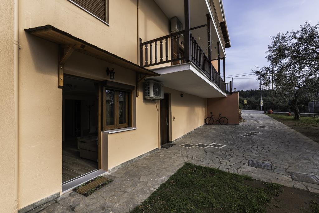 Dryades Apartments & Studios Skala Potamia  Bagian luar foto