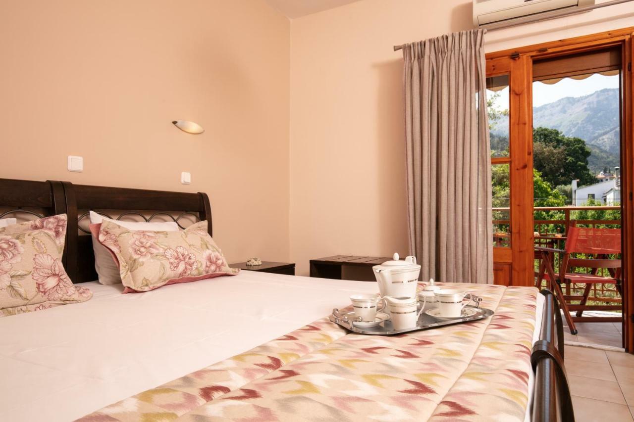 Dryades Apartments & Studios Skala Potamia  Bagian luar foto